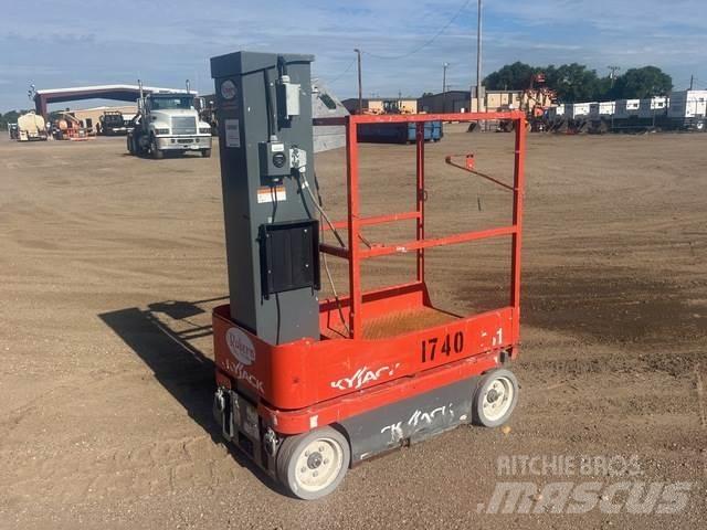 SkyJack SJ16 Sollevatori verticali