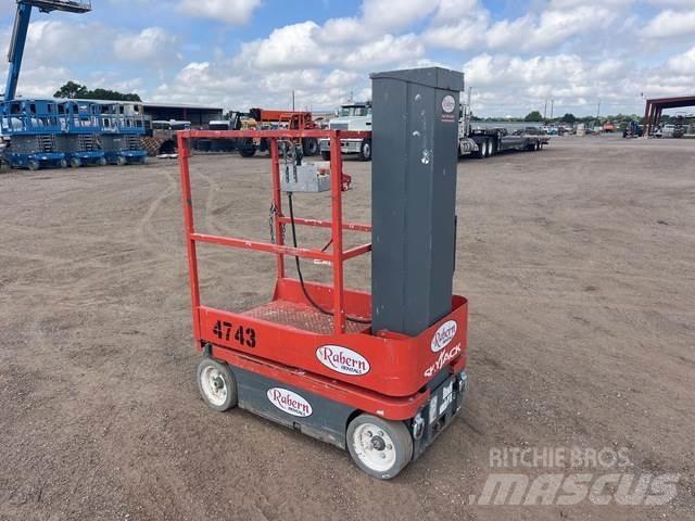 SkyJack SJ16 Sollevatori verticali