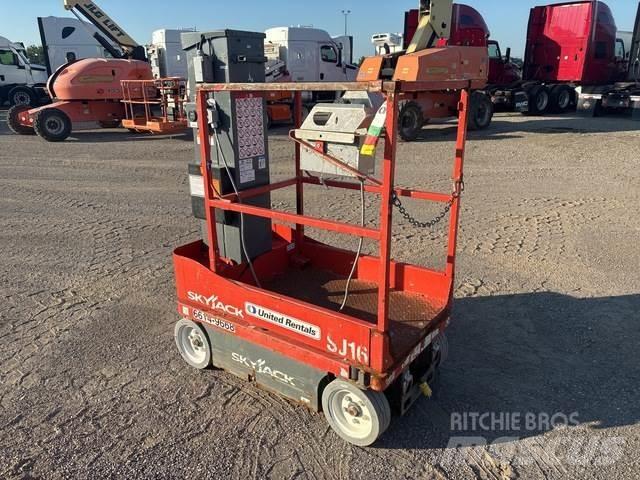 SkyJack SJ16 Sollevatori verticali