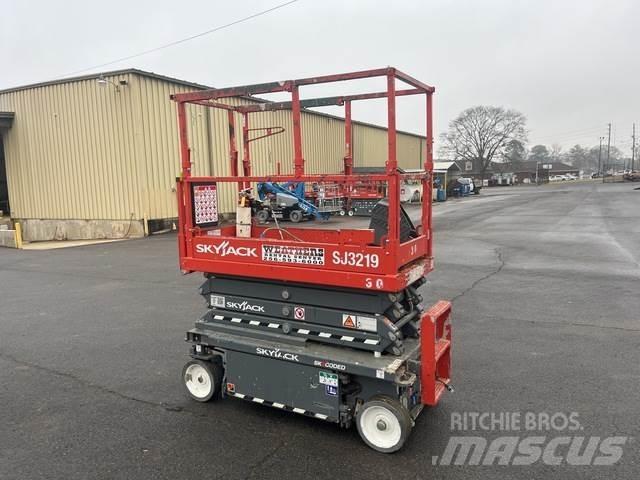 SkyJack SJ3219 Piattaforme a pantografo
