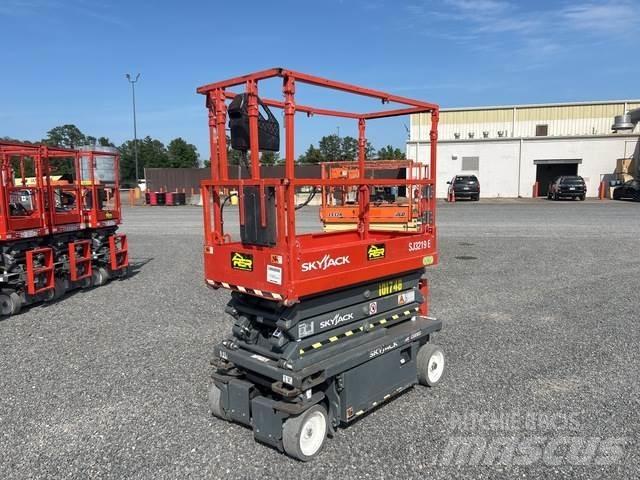 SkyJack SJ3219 Piattaforme a pantografo