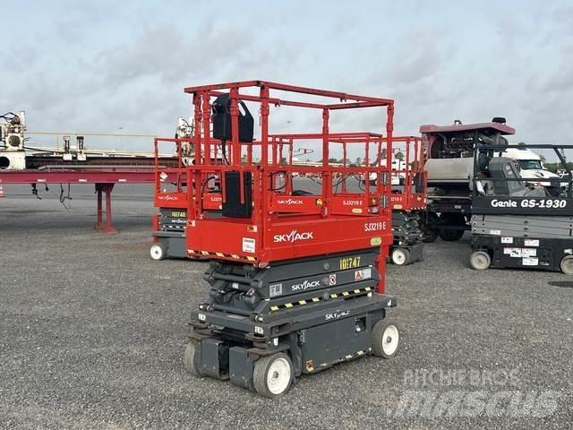 SkyJack SJ3219 Piattaforme a pantografo