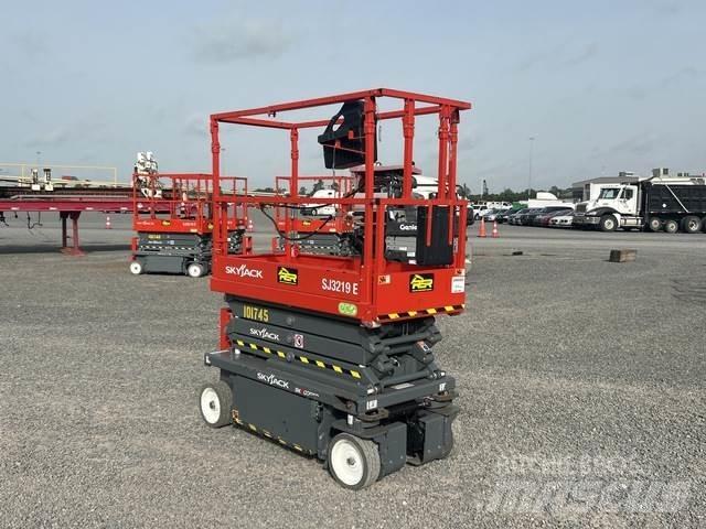 SkyJack SJ3219 Piattaforme a pantografo