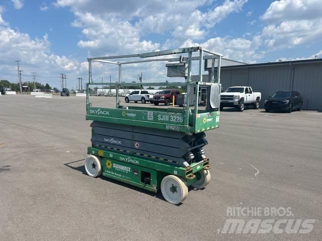 SkyJack SJ3226 Piattaforme a pantografo