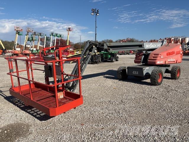 SkyJack SJ45T Piattaforme a braccio telescopico