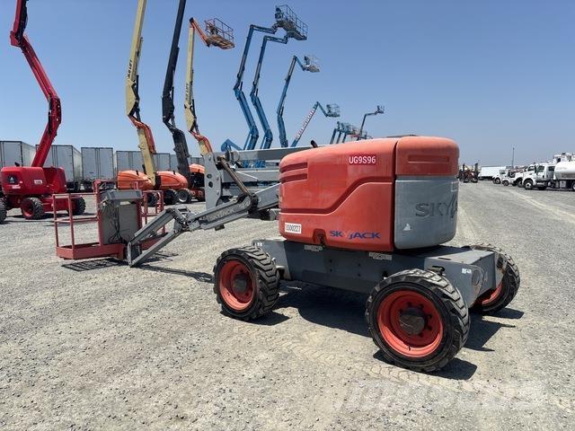 SkyJack SJ46AJ Piattaforme a braccio articolato