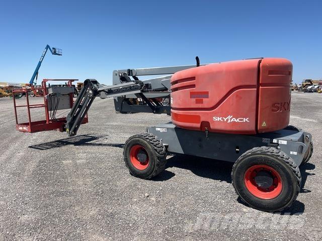 SkyJack SJ46AJ Piattaforme a braccio articolato