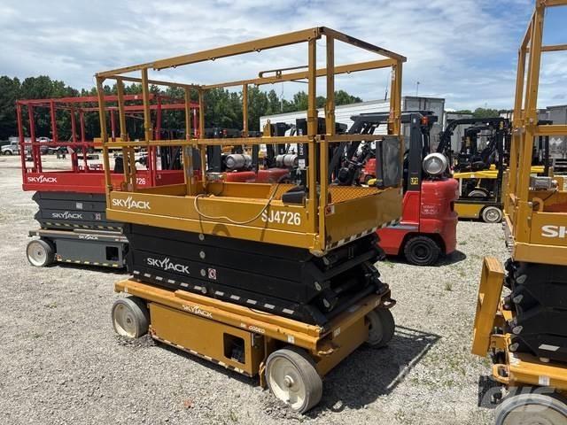 SkyJack SJ4726 Piattaforme a pantografo