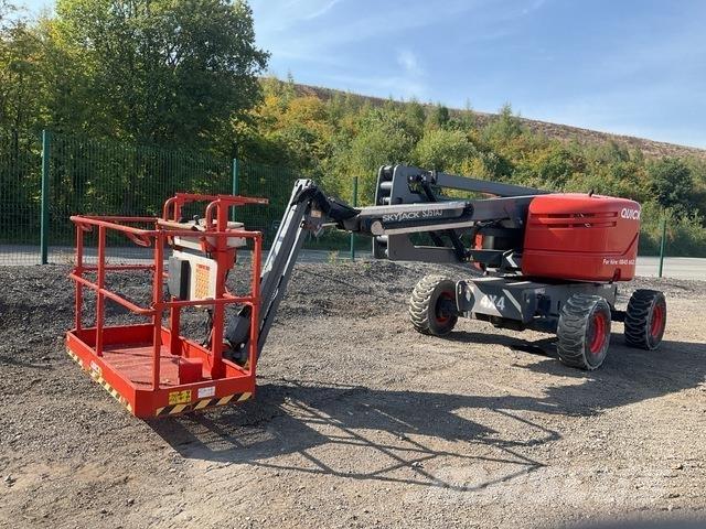 SkyJack SJ51AJ Piattaforme a braccio articolato