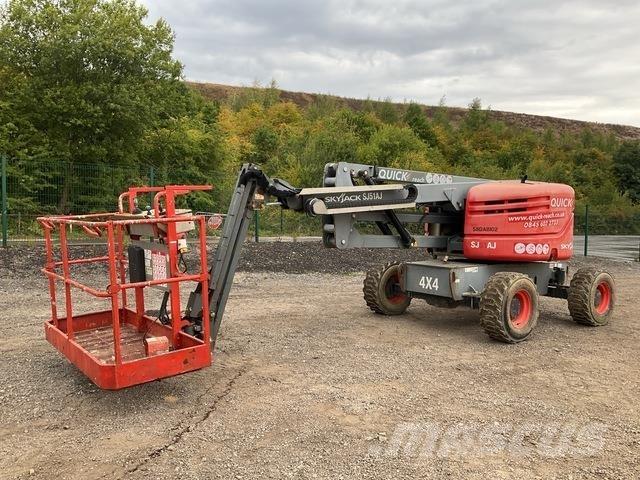 SkyJack SJ51AJ Piattaforme a braccio articolato