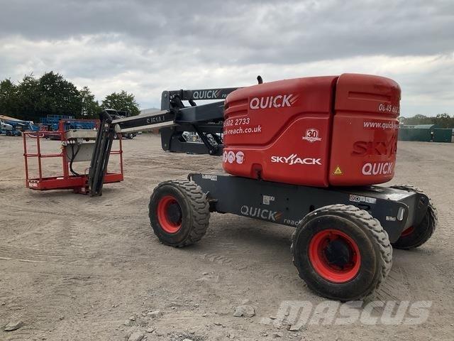 SkyJack SJ51AJ Piattaforme a braccio articolato