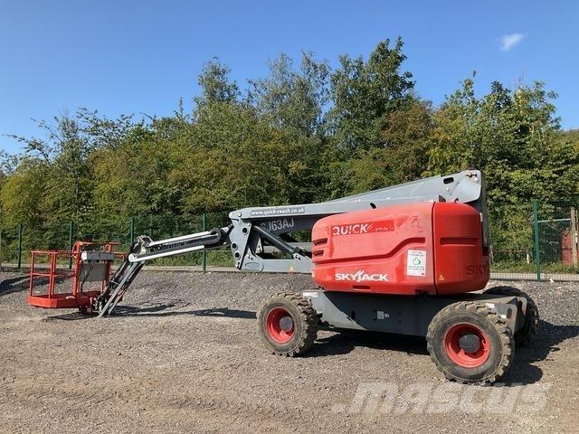 SkyJack SJ63J Piattaforme a braccio articolato