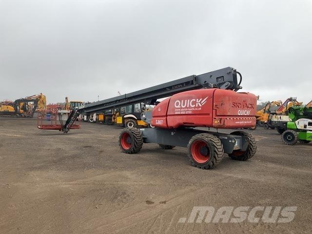 SkyJack SJ86T Piattaforme a braccio telescopico