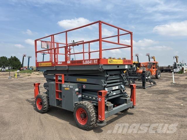 SkyJack SJ8841 Piattaforme a pantografo