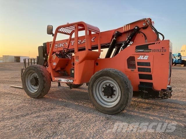 SkyTrak 6036 Sollevatori telescopici