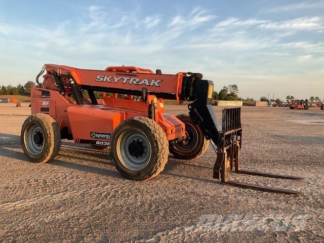 SkyTrak 6036 Sollevatori telescopici