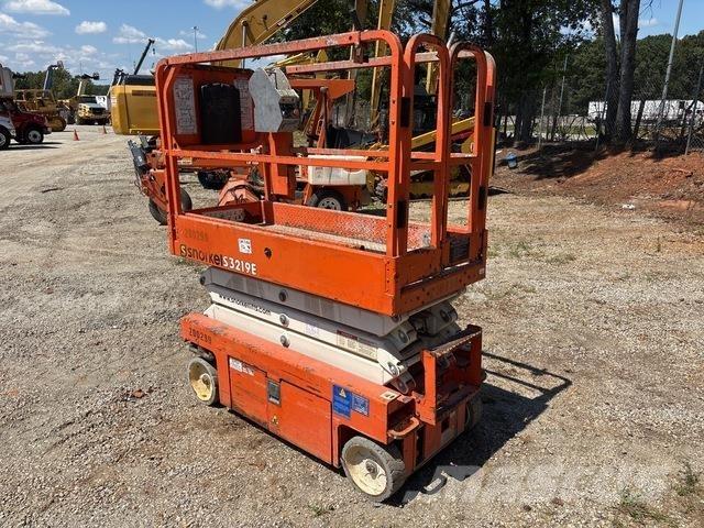 Snorkel S3219E Piattaforme a pantografo