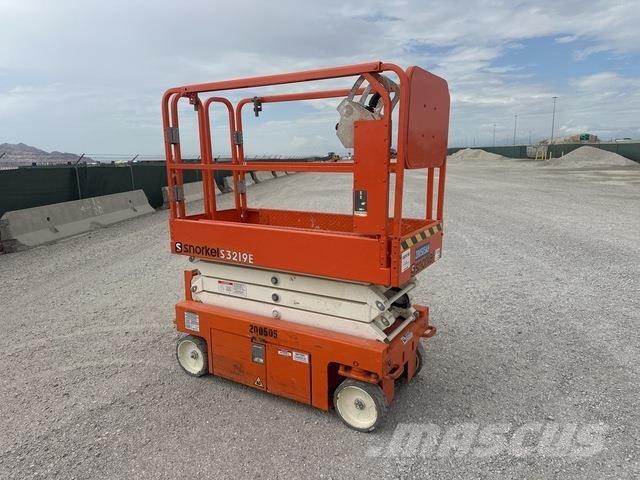 Snorkel S3219E Piattaforme a pantografo