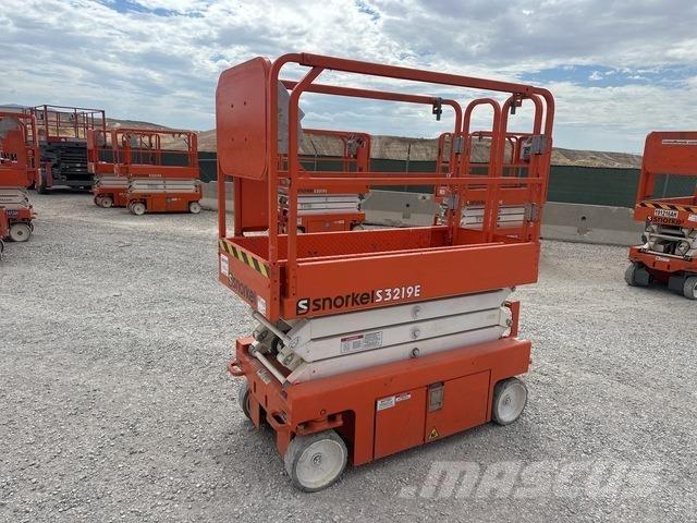Snorkel S3219E Piattaforme a pantografo
