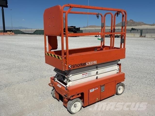 Snorkel S3219E Piattaforme a pantografo