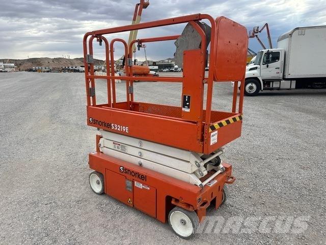 Snorkel S3219E Piattaforme a pantografo