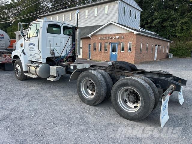 Sterling  Motrici e Trattori Stradali