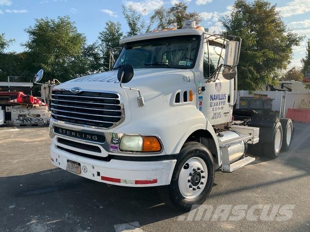 Sterling  Motrici e Trattori Stradali