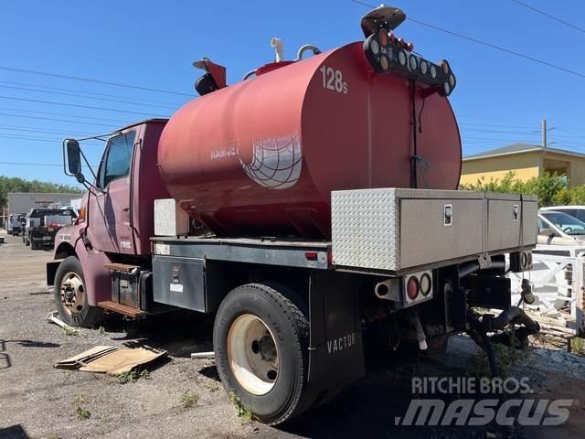 Sterling L7500 Camion autospurgo