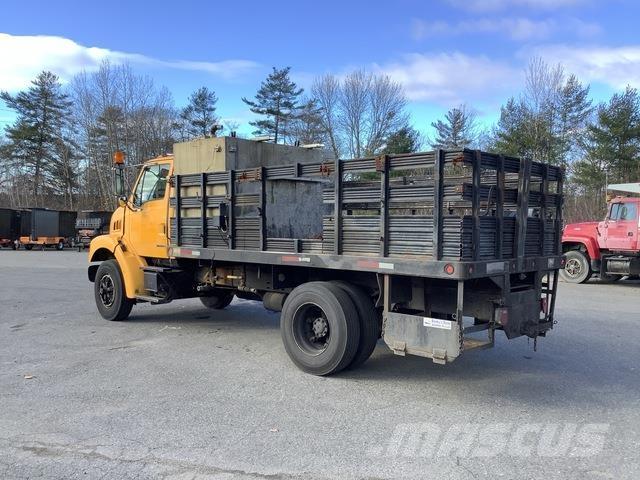 Sterling L7500 Camion con sponde ribaltabili