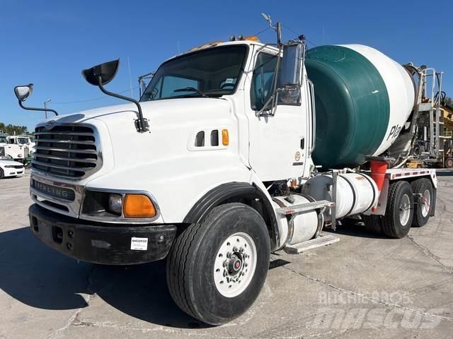 Sterling L9500 Camion altro
