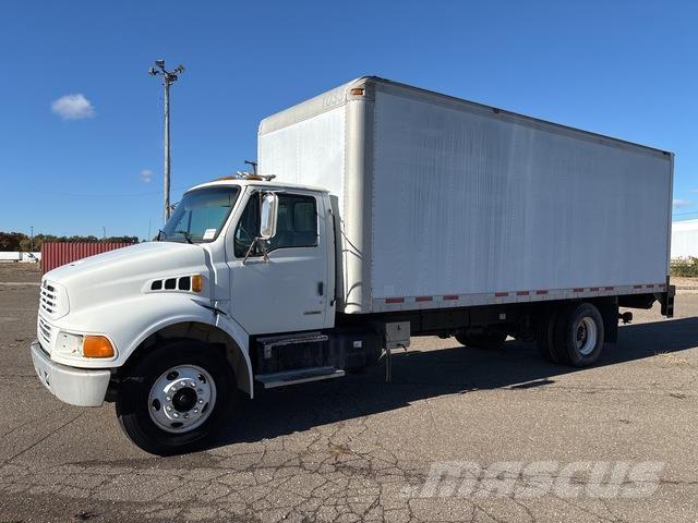 Sterling M7500 Camion cassonati