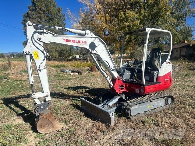Takeuchi TB235 Escavatori cingolati
