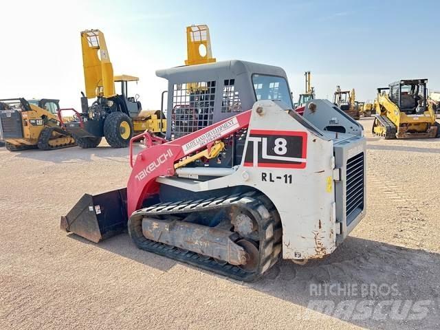 Takeuchi TL8 Mini Pale Gommate