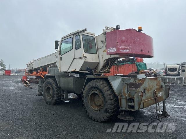 Terex RT130 Gru per terreni difficili