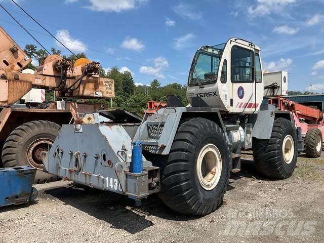 Terex RT335-1 Gru per terreni difficili