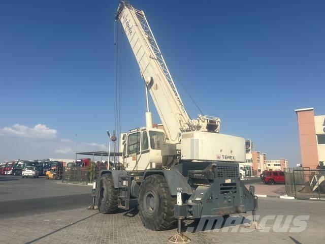 Terex RT555 Gru per terreni difficili