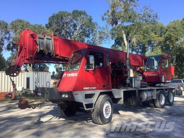 Terex T230 Gru cingolate