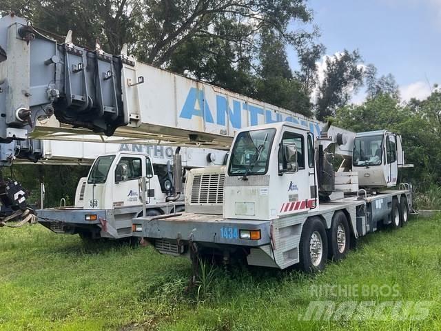 Terex T775 Gru cingolate