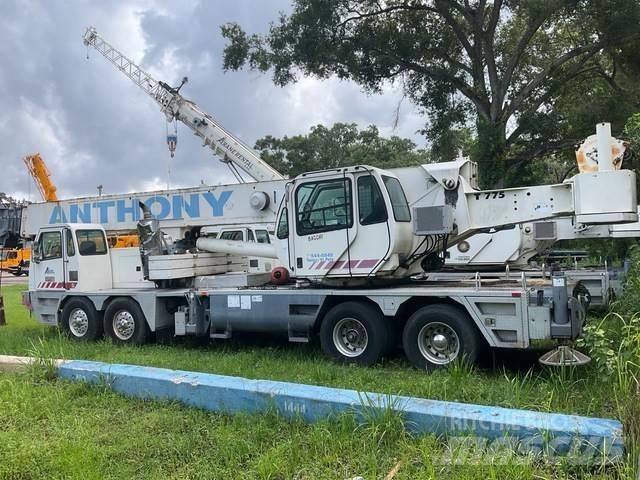 Terex T775 Gru cingolate