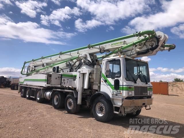 TOR T-63120-2 Autopompe per calcestruzzo