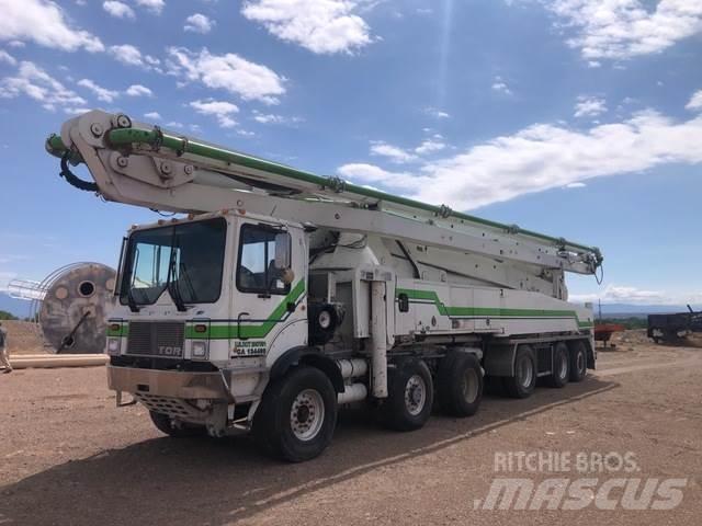 TOR T-63120-2 Autopompe per calcestruzzo