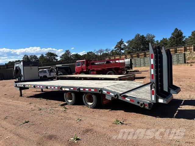 TOWMASTER T-30 Rimorchio per il trasporto di veicoli