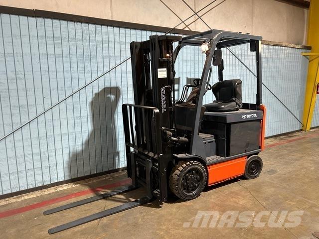 Toyota 8FBCU25 Carrelli elevatori elettrici