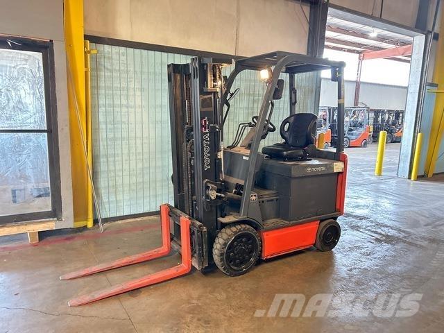 Toyota 8FBCU25 Carrelli elevatori elettrici