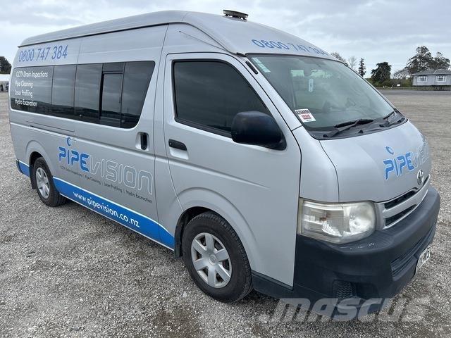 Toyota HiAce Furgone chiuso