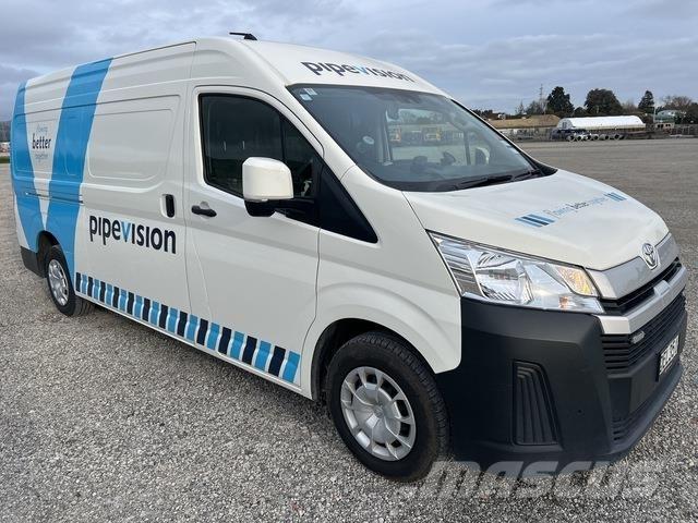 Toyota HiAce Furgone chiuso