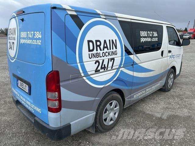 Toyota HiAce Furgone chiuso