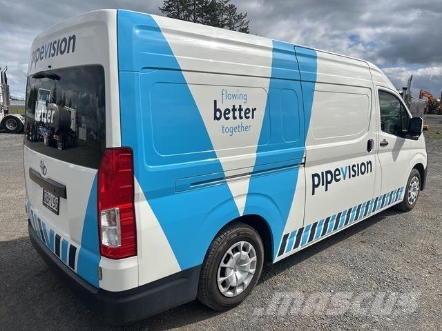 Toyota HiAce Furgone chiuso