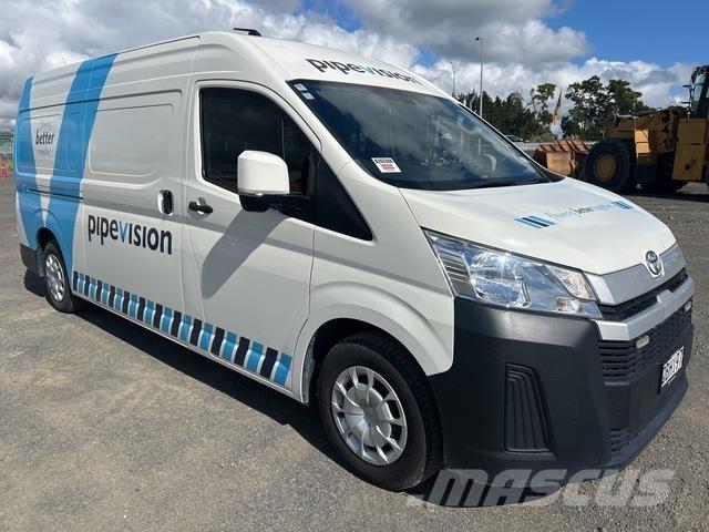 Toyota HiAce Furgone chiuso