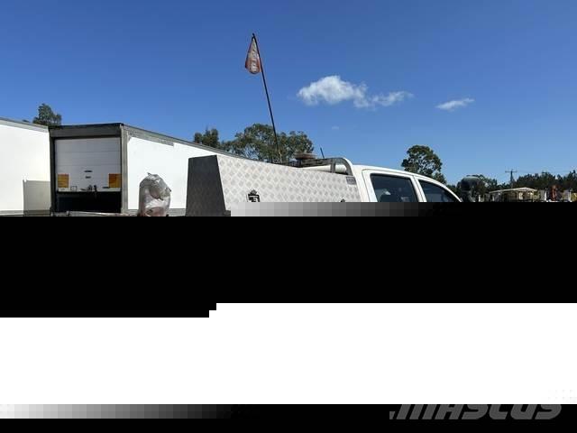 Toyota HiLux Furgoni altro